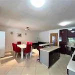 Apartman In - Istrien 46722